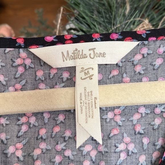 MATILDA JANE Make Believe Snow Globe White Eyelet Dotted Swiss Tunic, Medium,GUC - Picture 3 of 15